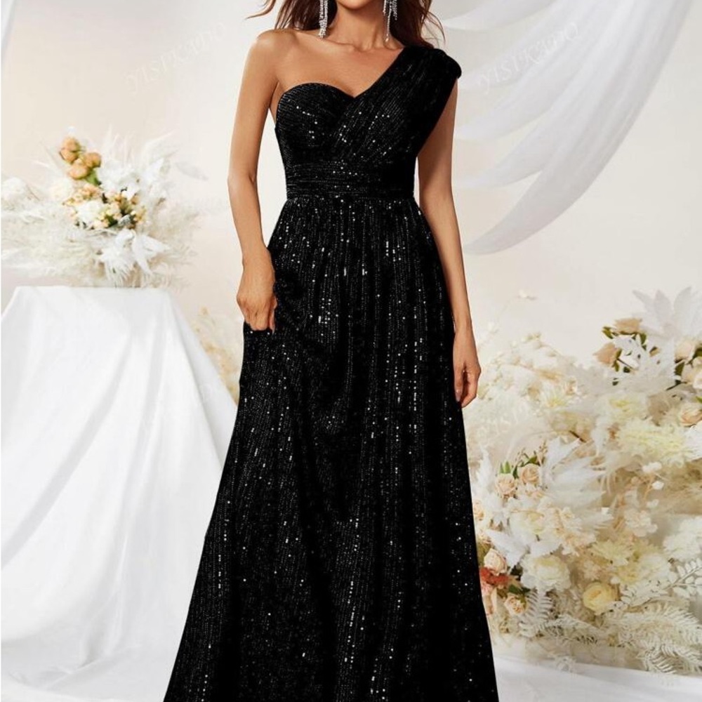 SHEIN Black Sequin One-Shoulder Dress